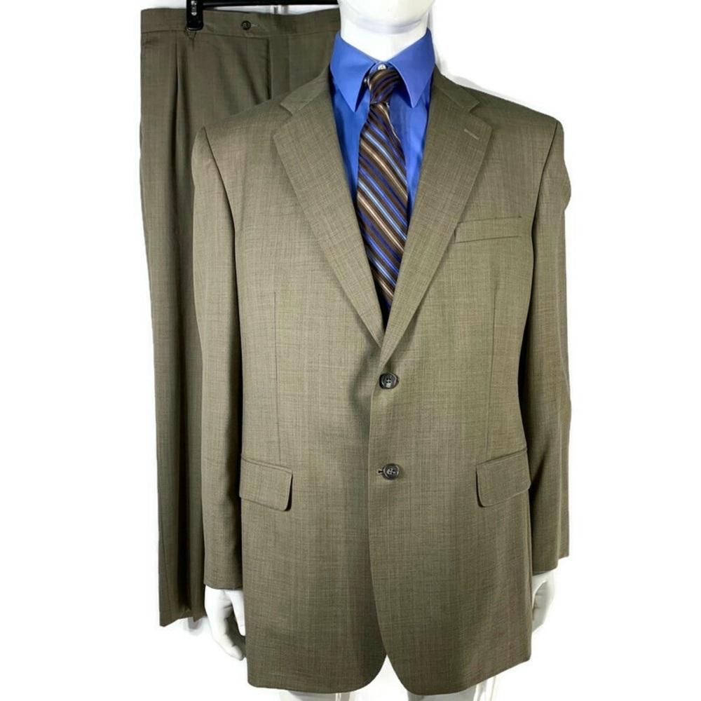 Daniel Gray Men’s Suit Size 44L